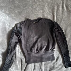 Alo Yoga Formation Mesh Long Sleeve Sweatshirt XS
w/open